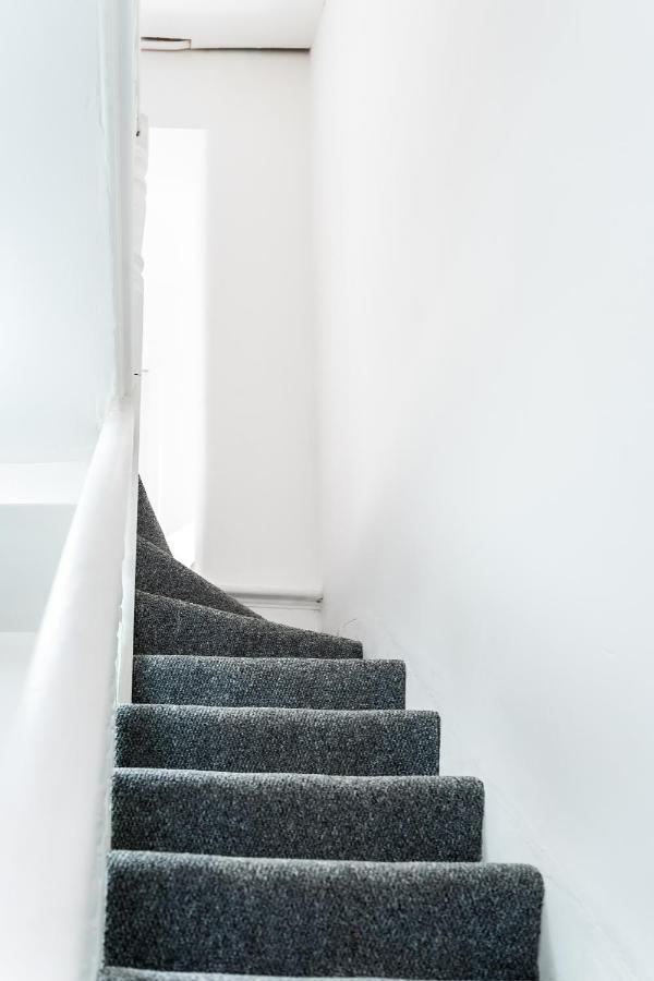 Livestay-modern Studio In Zone 2 London